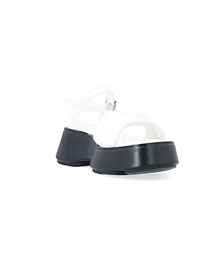 360 degree animation of product White quilted platform sandals frame-19