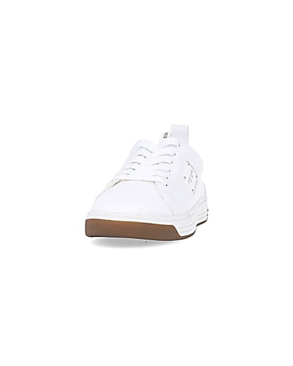 360 degree animation of product White quilted trainers frame-22