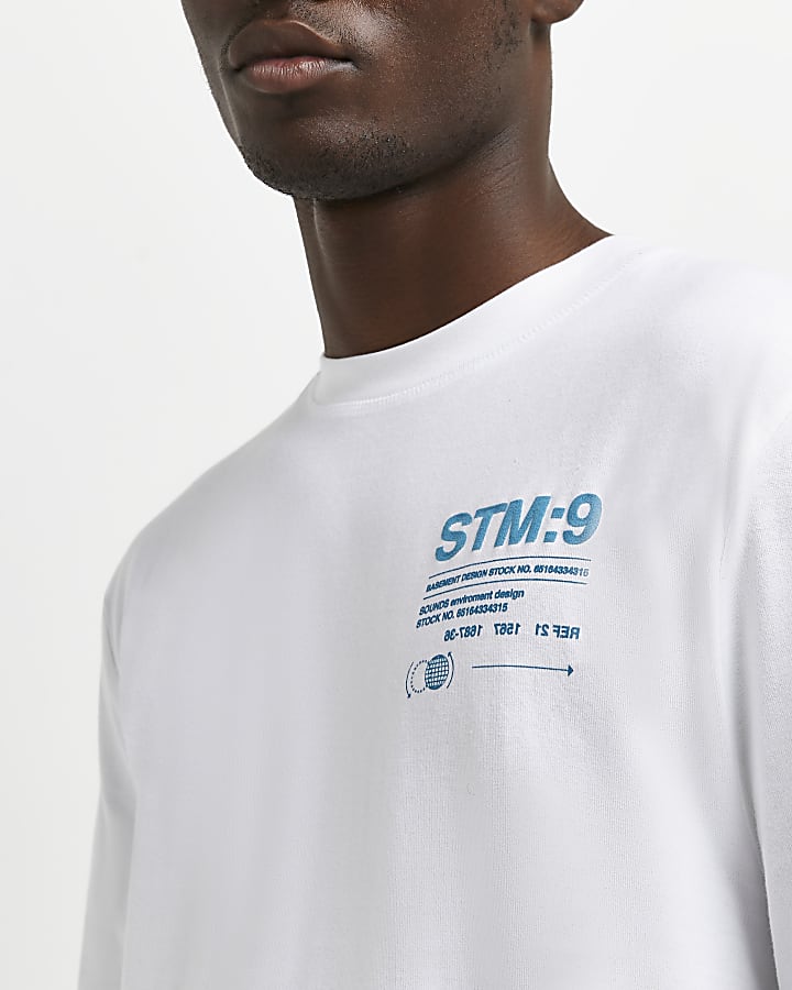 White regular fit graphic long sleeve t-shirt