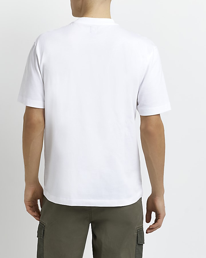 White regular fit graphic skull t-shirt