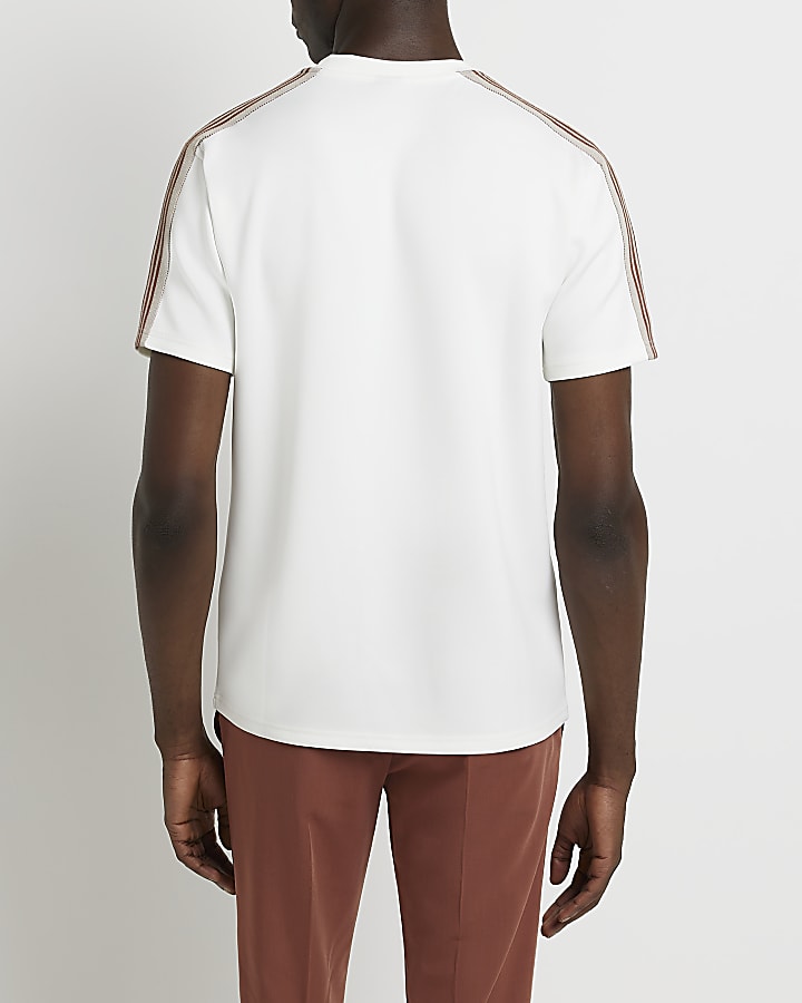White Regular fit Side stripe t-shirt