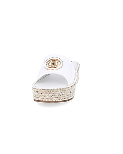 360 degree animation of product White RI patent embossed espadrille mules frame-22