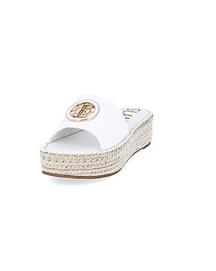 360 degree animation of product White RI patent embossed espadrille mules frame-23