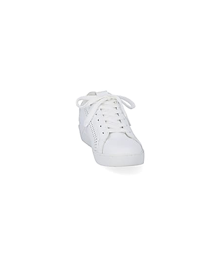 360 degree animation of product White RI perforated lace-up trainers frame-20