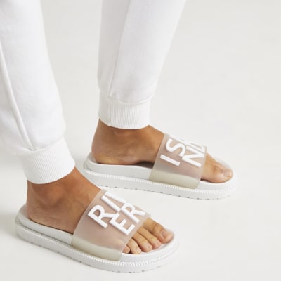 furry uggs