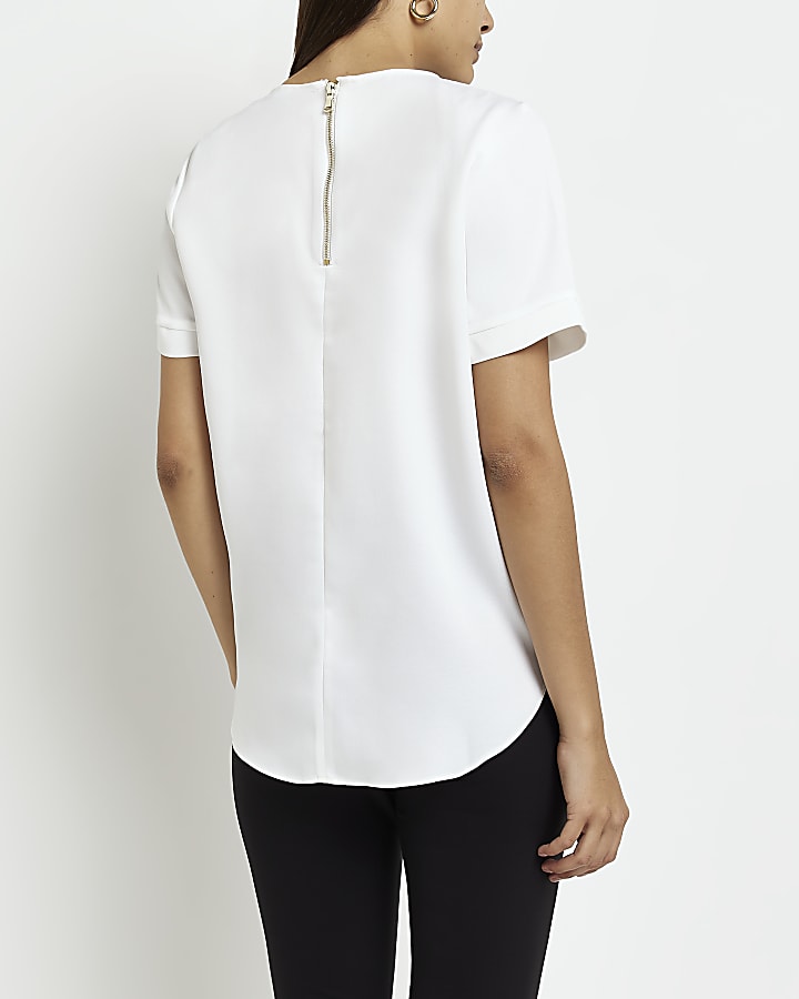 White satin pocket t-shirt