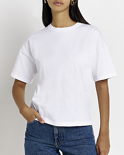 White short sleeve split t-shirt