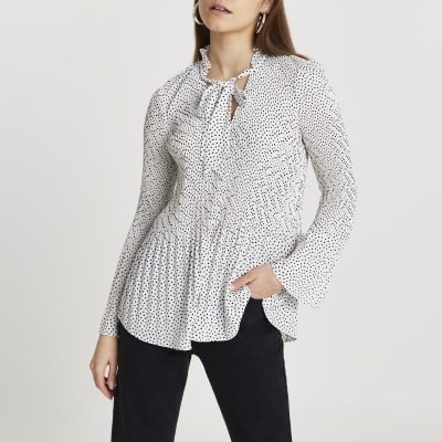 white spot blouse