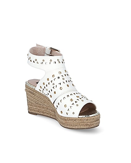 360 degree animation of product White studded open toe wide fit wedge sandals frame-18