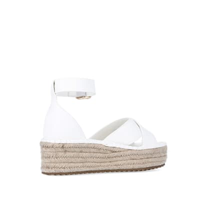 360 degree animation of product White wide espadrille flatform sandals frame-13