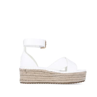 360 degree animation of product White wide espadrille flatform sandals frame-15