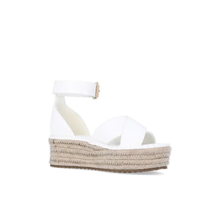 360 degree animation of product White wide espadrille flatform sandals frame-17