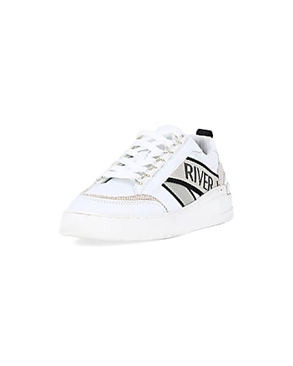 360 degree animation of product White wide fit RI branded trainers frame-23