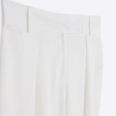 https://images.riverisland.com/is/image/RiverIsland/white-wide-leg-trousers_755749_alt2