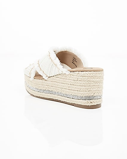 360 degree animation of product White woven chain trim espadrille wedges frame-18