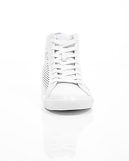 360 degree animation of product White zip heel hi top trainers frame-4