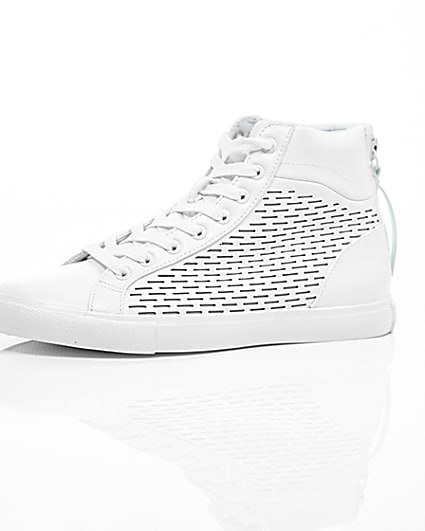 360 degree animation of product White zip heel hi top trainers frame-23