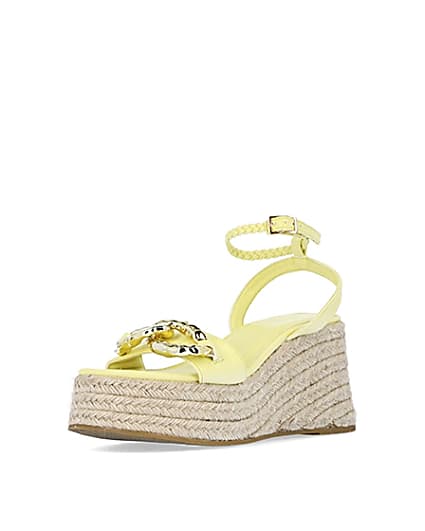360 degree animation of product Yellow chain detail flatform wedges frame-0