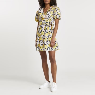 Yellow floral print short sleeve wrap dress | River Island