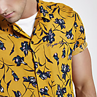 Yellow floral short sleeve casual shirt