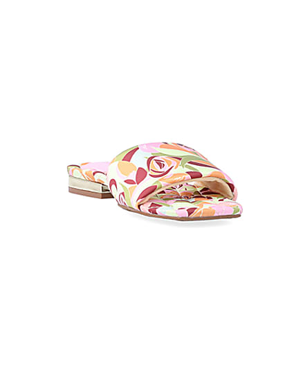 360 degree animation of product Yellow print padded sandals frame-19
