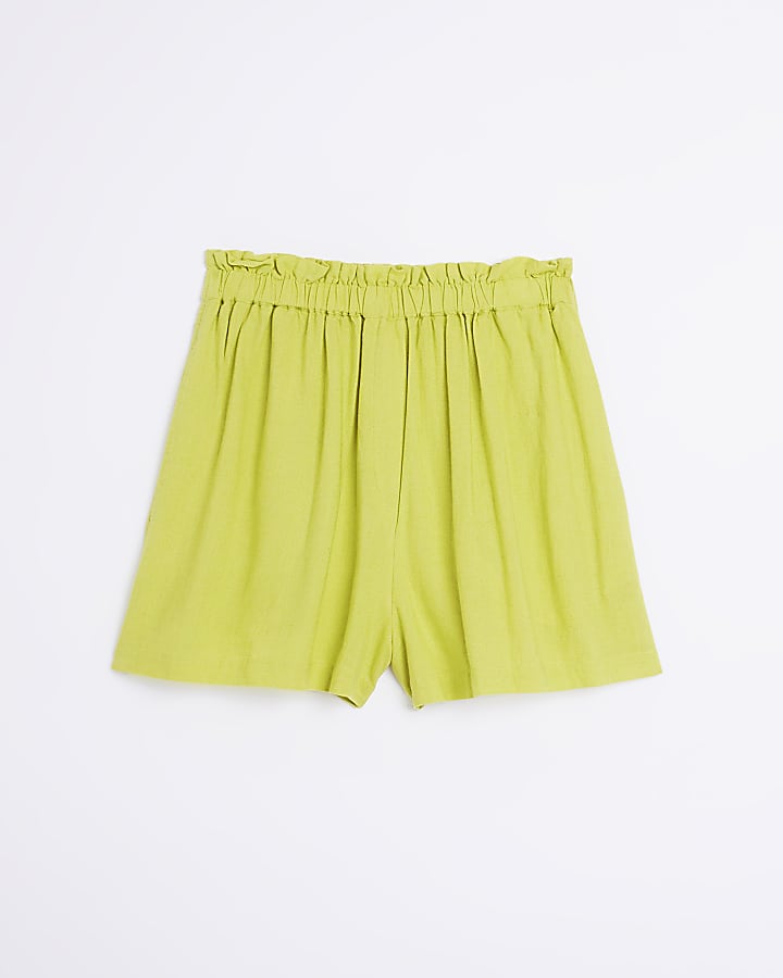 Yellow shorts with linen