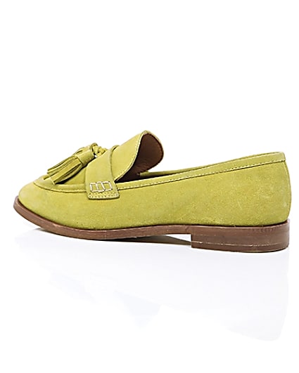 360 degree animation of product Yellow suede tassel loafers frame-20